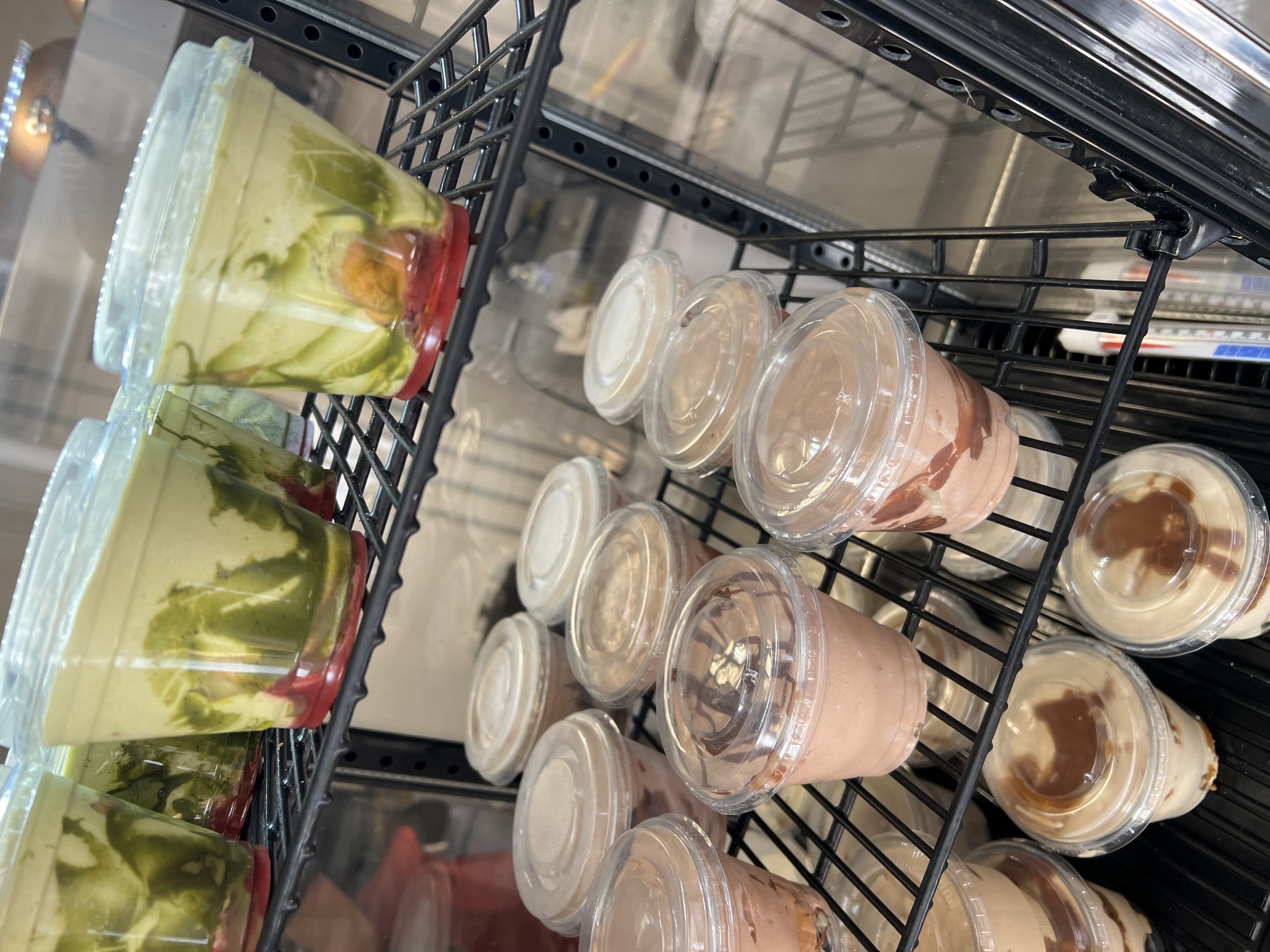 pizzeria Cagnes sur Mer-cuisine italienne Alpes Maritimes-pizzas Villeneuve Loubet-burgers La Colle sur Loup-livraison de pizzas Saint Laurent du Var-livraison de plats Saint Paul de Vence